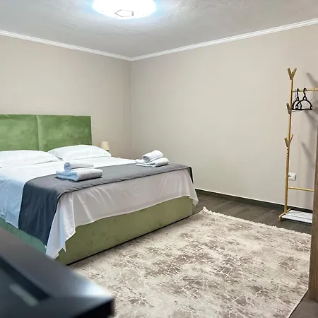 Apartment Duplex 201